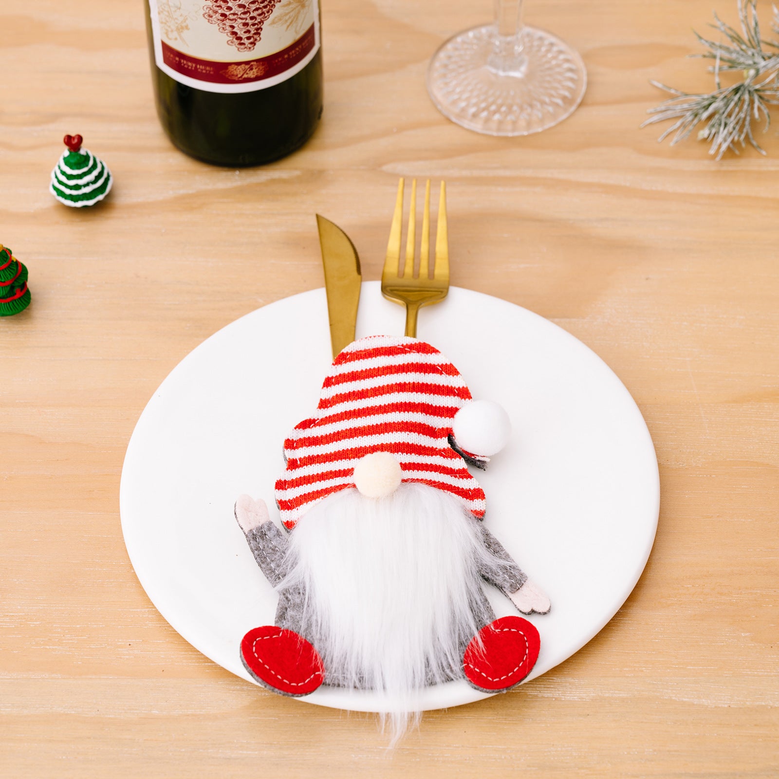 Wholesale New Faceless Old Man Fabric Knife and Fork Cutlery Set for Christmas Decoration